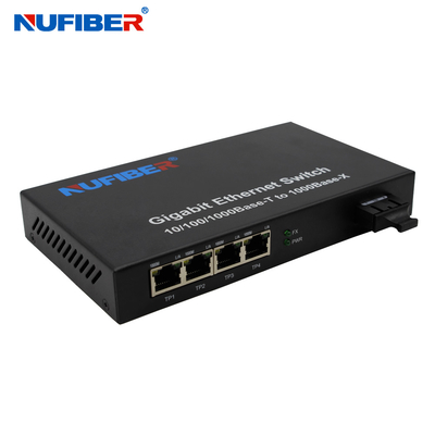 le port Rohs du commutateur 4 de gigabit de commutateur d'Ethernet de fibre de Sc de 850nm 0.55km a approuvé