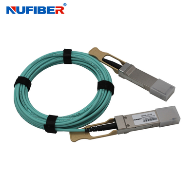 Les câbles à fibres optiques actifs QSFP28 d'OM3 100G à la longueur de la câble QSFP28 ont adapté aux besoins du client